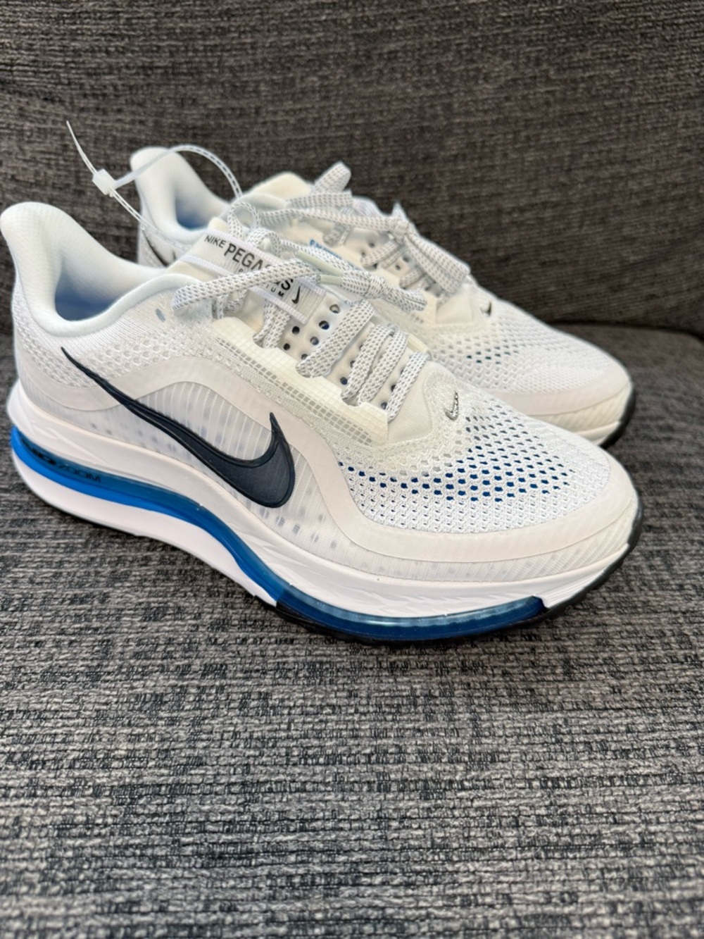 Nike Pegasus Premium Air Zoom  White and Blue Running Sneakers with Navy Swoosh